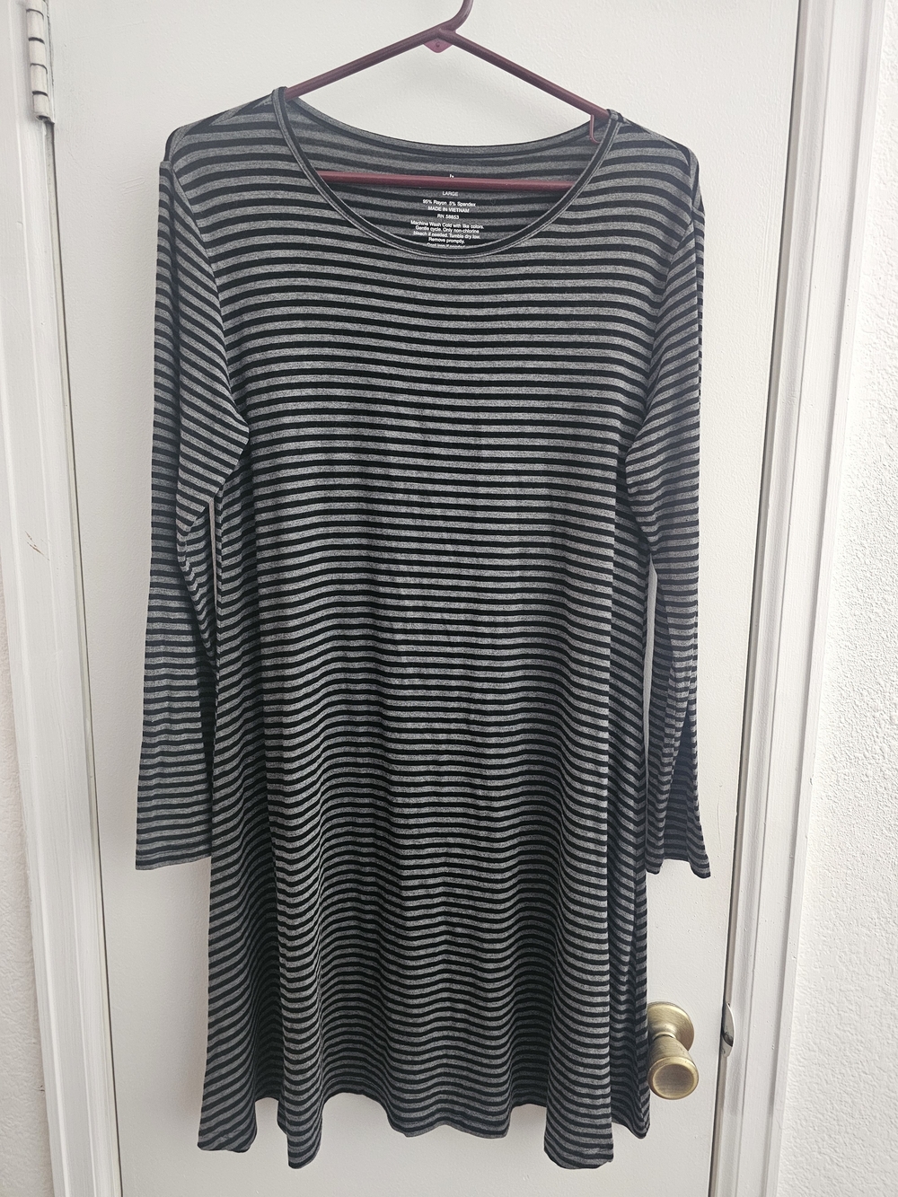 west loop Black & Gray Striped Long Sleeve Top